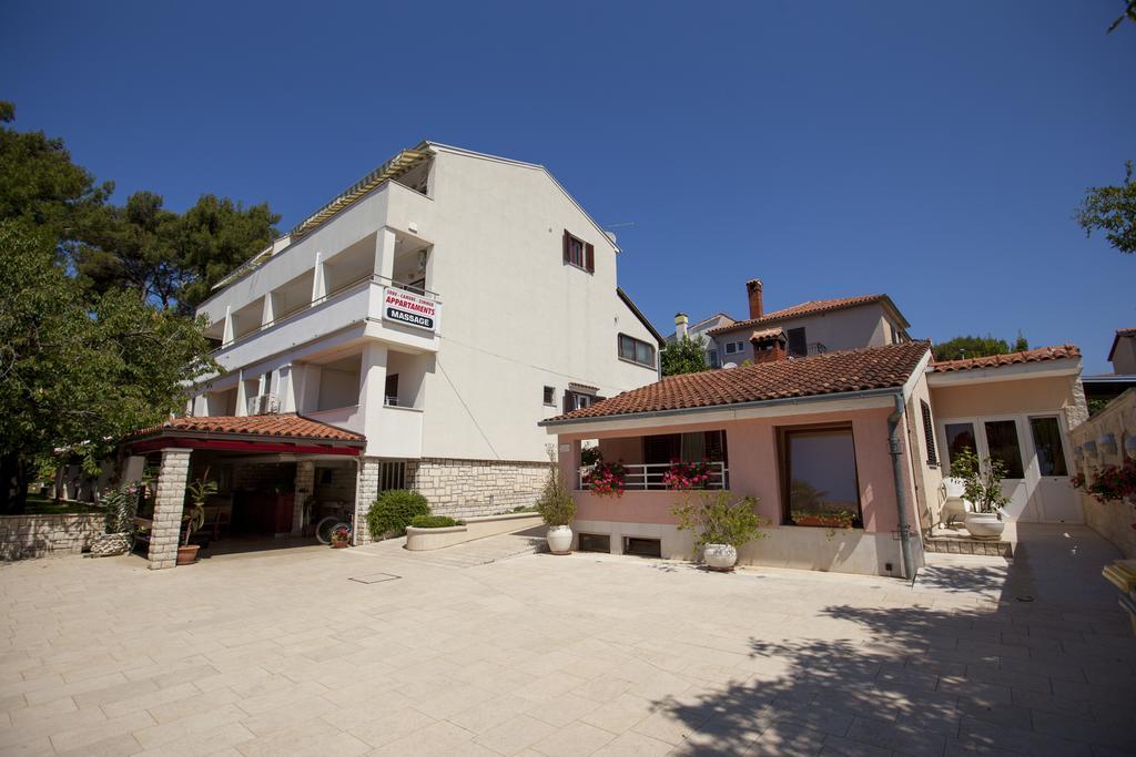 Apartments Villa Ban Rovinj Exterior photo