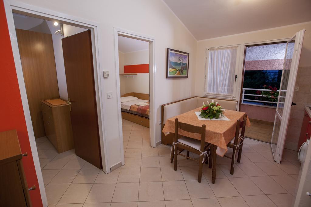 Apartments Villa Ban Rovinj Room photo