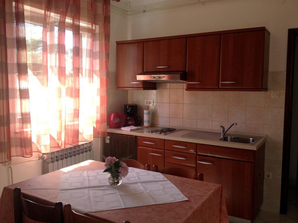 Apartments Villa Ban Rovinj Room photo