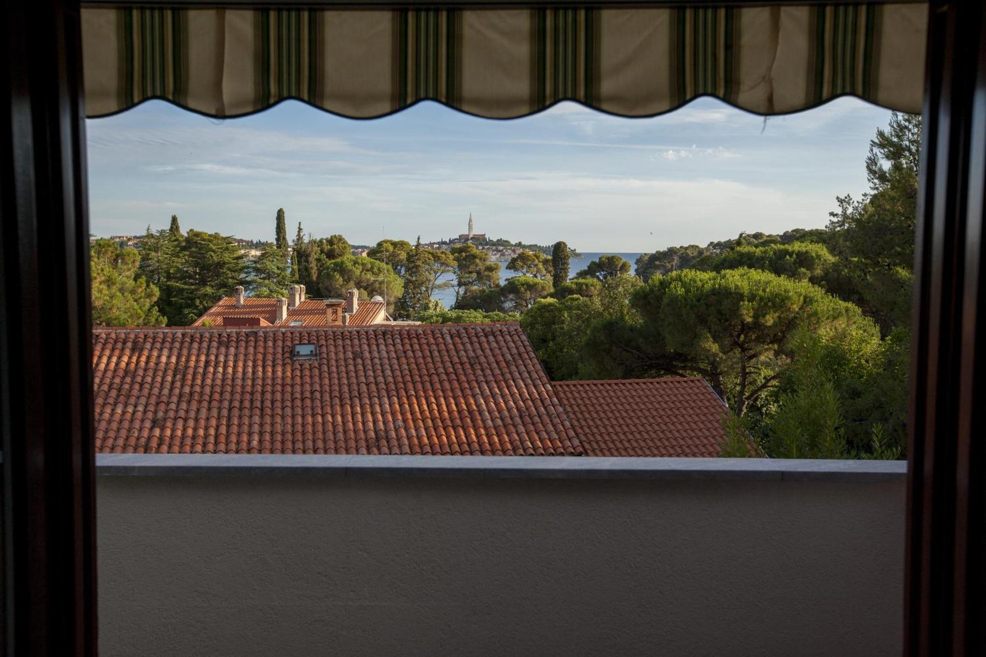 Apartments Villa Ban Rovinj Room photo